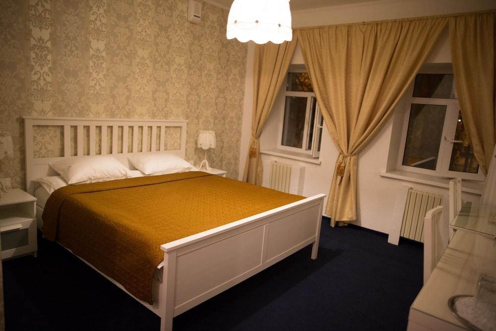 Denisovsky Dvorik Ξενοδοχείο Μόσχα Εξωτερικό φωτογραφία